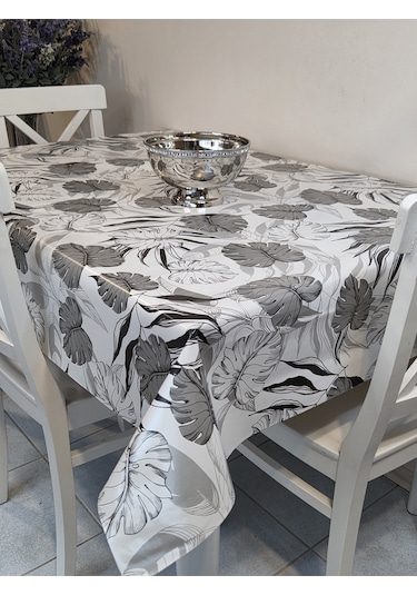 Elyaflı Pvc Masa Örtüsü Modern, Dayanıklı, Silinebilir Ve Şık Görünüm Siyah