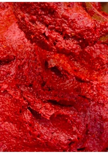 Ev Yapımı Güneşte Kurutulmuş Organik Acı Biber Salçası 250 Gr