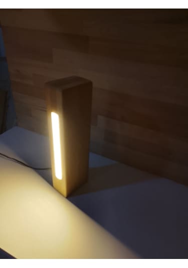 30 Luk Dikey Gece Lambası Açık Ahşap