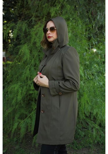 1671 Kolu Düğme Detaylı Uzun Kapişonlu Haki Büyük Beden Kadın Ceket Haki