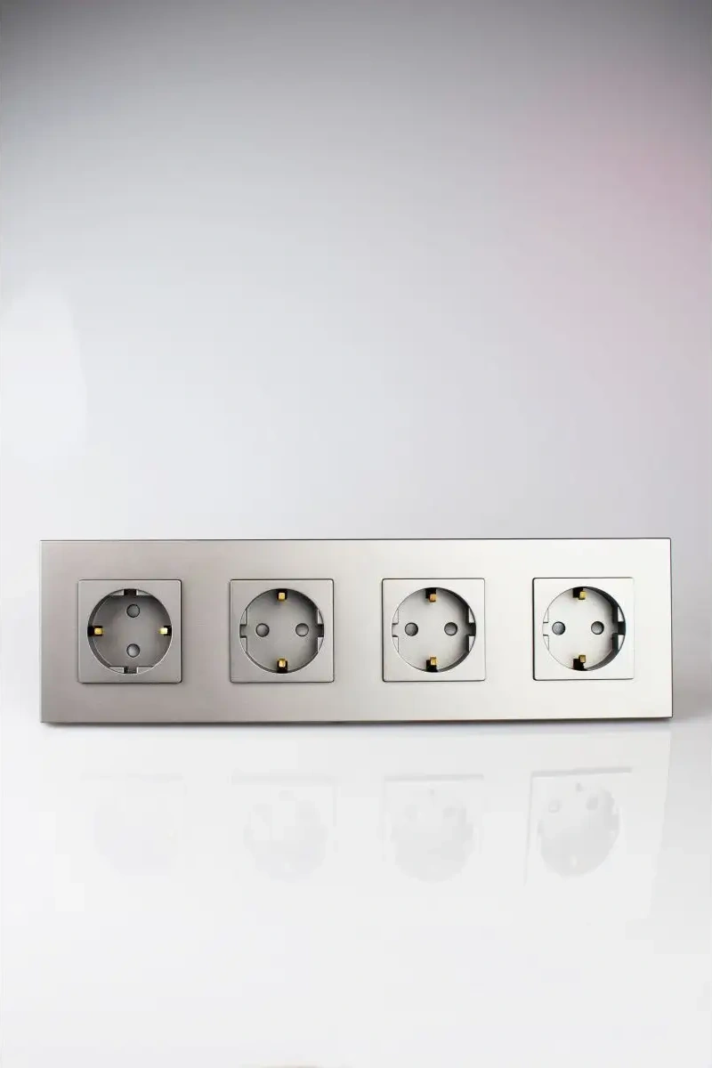 Vo'stabl Kızılı Kapılı Ve Topraklamalı Dörtlü Gri Priz 145903168 104