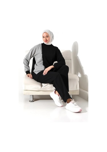 Kadın Mevsimlik Alt Ve Üst Rahat Siyah Spor Tesettür Takım Siyah