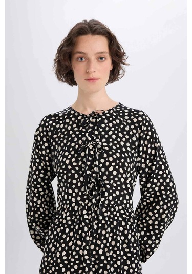 DeFacto Bisiklet Yaka Puantiye Uzun Kollu Mini Elbise E6612AX25SPBK81