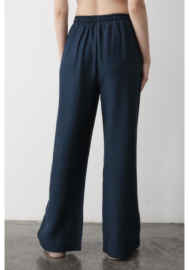 Lacivert Beli Lastikli Bol Paça Pantolon Lacivert