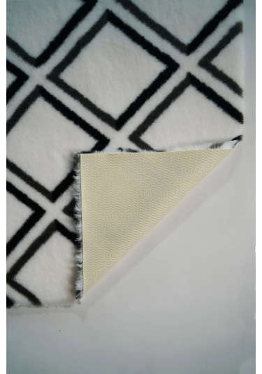 Prizma Halı Marble Peluş Halı Kare Desenli Düz Kesim
