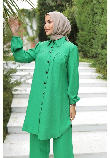 Büzgü Detaylı Tesettür Zümrüt Takım Zümrüt
