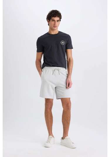 DeFacto Regular Fit Düz Paça Basic Düz Şort B8672AX25SPGR184
