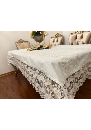 Lüx Yakamoz Yemek Masa Örtüsü