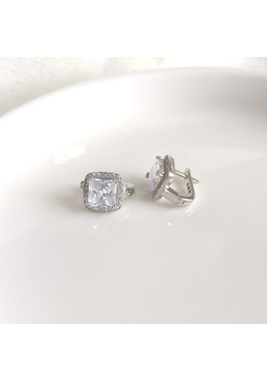 Kare Taşlı J Halka Gümüş Küpe Beyaz