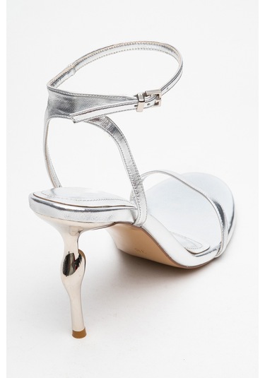 Jasmin Gümüş Cilt Tek Bantlı Kadın Topuklu Ayakkabı Gümüş