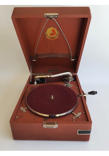 Artel Sovyet Antika Çanta Gramofon 068