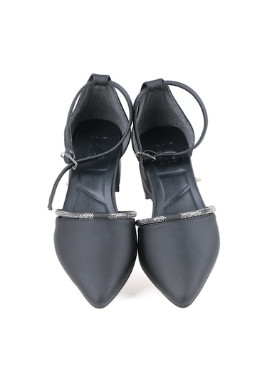 Ayakkabımood 3.5 Cm Siyah Saten Karnıyarık Topuklu Kadın Ayakkabı Siyah