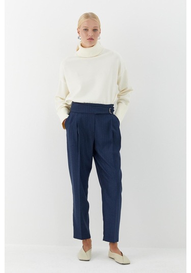 Kemer Tokalı Pileli Pantolon Lacivert Lacivert