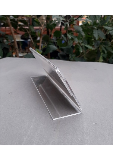 Değiştirilebilir Şeffaf Yatay Masaüstü İsimlik 15 x 7 CM