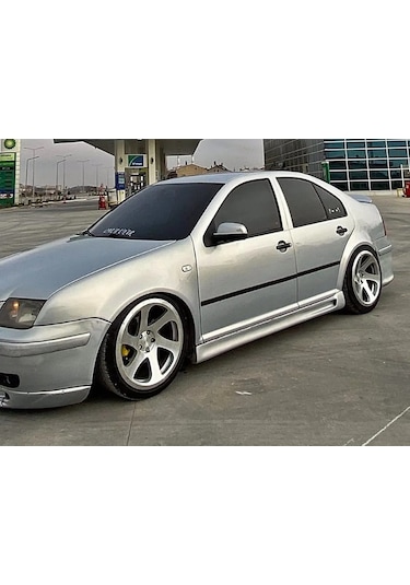 Vw Bora Delikli Marşpiyel - Boyasız Fiberglass