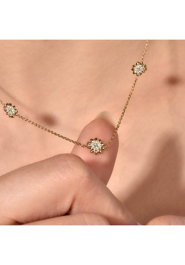 14 Ayar Altın Kaplama Zarif Çiçekli Gümüş Kolye - Cns00623 Altın