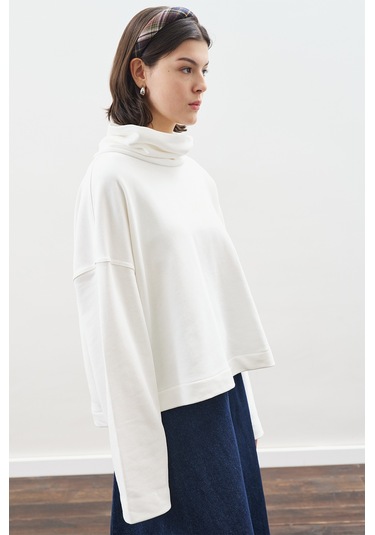 Yüksek Yakalı Oversıze Sweatshırt Ekru Ekru