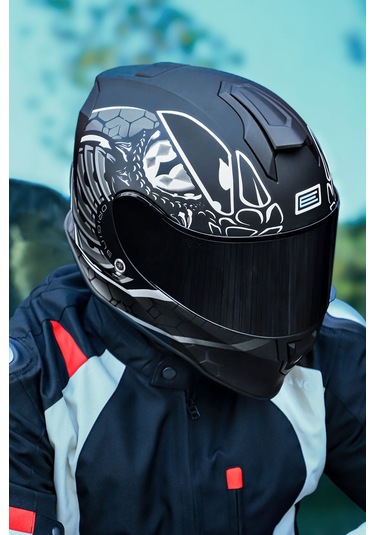 Dinamo Fighter Mat Siyah-beyaz Kask C1 Mat Siyah