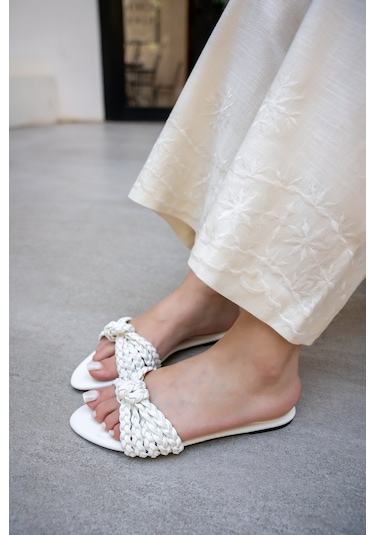 Mirim Örgü Detaylı Kadın Terlik Beyaz