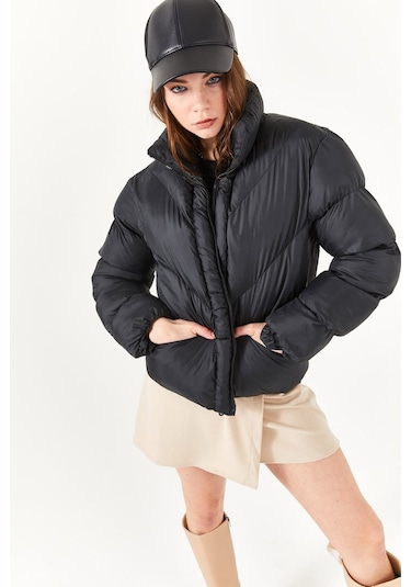 Alisse-kadın Siyah Dik Yaka Kısa Şişme Mont Siyah