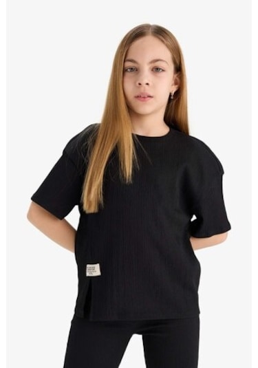 DeFacto Kız Çocuk Bürümcük 2'li Takım Kısa Kollu Tişört İspanyol Paça Tayt E5035A825SMBK81 Siyah DeFacto Kız Çocuk Bürümcük 2'li Takım Kısa Kollu Tişört İspanyol Paça Tayt E5035A825SMBK81 Siyah