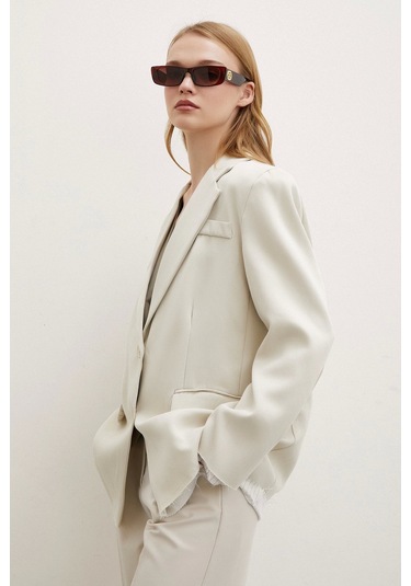 Never More Cep Kapaklı Kesik Detaylı Blazer Ceket Bej Bej