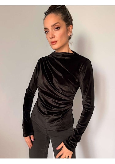 Ali Butik Siyah Balıkçı Yaka Kadife Bluz Siyah