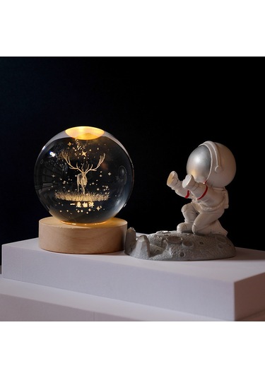 Yaozixa Kısa Devir Led Işıklı Ahşap Tabanlı Kristal Top Güneş Sistemi Dekoratif Gece Lambası, Hediyelik Cam Top Ve Orman Geyiği Figürü, 6cm Top + 7cm Ahşap Taban