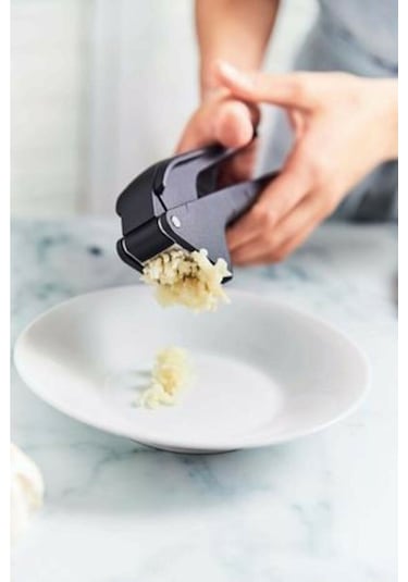 Tupperware Sarımsak Ez