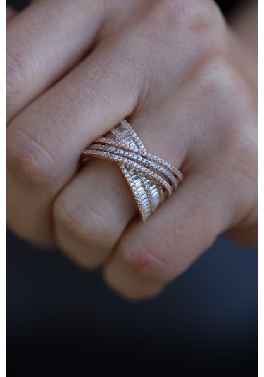 Yenigün Kuyumculuk 14 Ayar Altın Üç Renkli Baget Sarmalı Yüzük Yzk26575