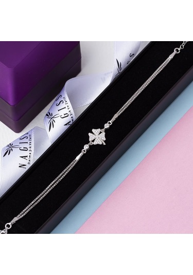 Yonca Model Zirkon Taşlı 925 Ayar Gümüş Kadın Bileklik Gümüş