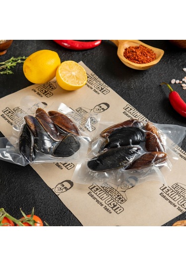 Kokoreççi Tekin Usta Soslu Midye Dolma 50'li