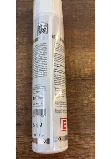 Q-lune Biotin/Havyar Özlü Kök Uyarici Klinik Şampuan 300 ML
