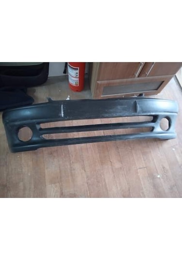 PEUGEOT 106 GTI ÖN TAMPON ( tampon bantlı şekildedir)