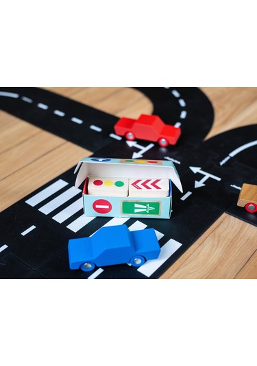 Waytoplay - Roadblocks Set Traffic Signs