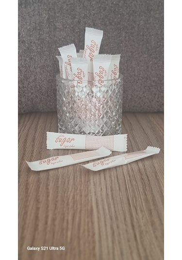 Self Stick Şeker Kırmızı Sugar Logolu Net:3 Kg. 3 Gr.e X 1000 Ad.e Tekli