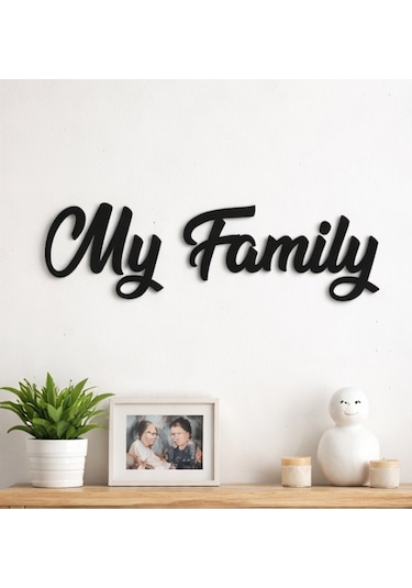 My Family Duvar Yazısı Karışık Renkli