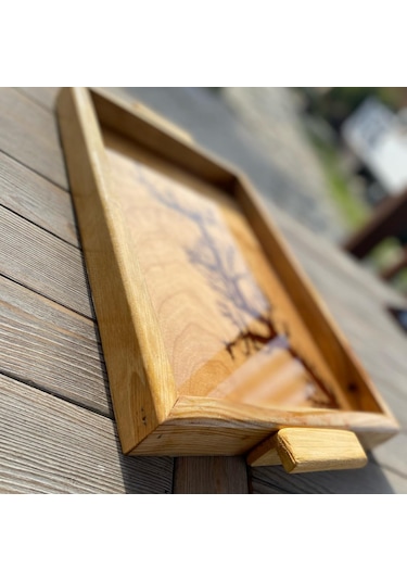 Lichtenberg Desenli Epoksi Ahşap Sunum Tepsisi 30x45
