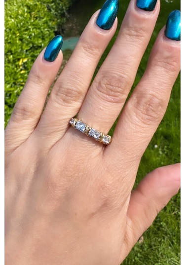 Marka Model Silver Taş Yüzük Silver