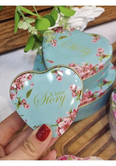 Kalpli Kutu 3 Farklı Boy Hediye Kutusu Sevgililer Günü Hediye Kutusu A Love Story Yeşil