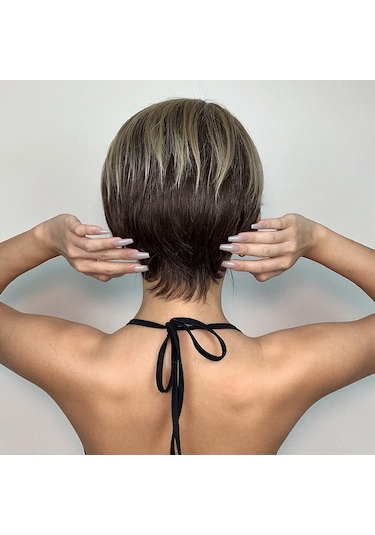 Yunboo Yazlık Kısa Peruk - Doğal Dalgalı, Genç Görünümlü, Nefes Alabilir Yüksek Kaliteli İpek Malzeme Siyah