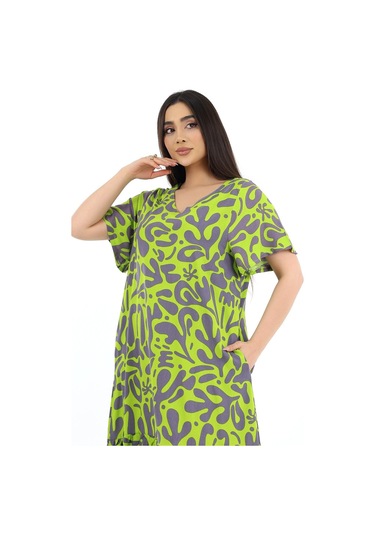 Schık Kadın Viskon Yarım Kol V Yaka Fırfırlı Elbise Yeşil Yeşil