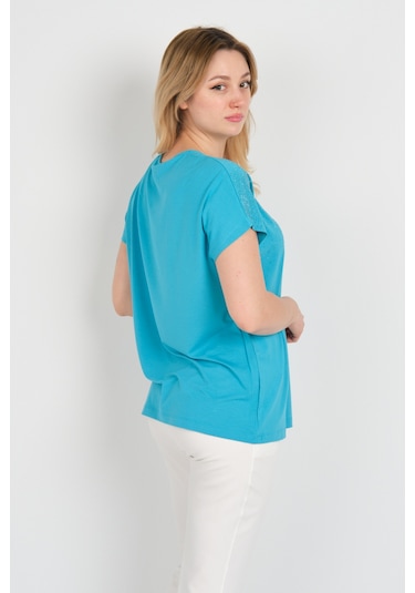 Ella Camelia Kadın Düşük Kollu Taş Süsleme Detaylı Bisiklet Yaka Bluz 24e116 Açık Mavi Açık Mavi