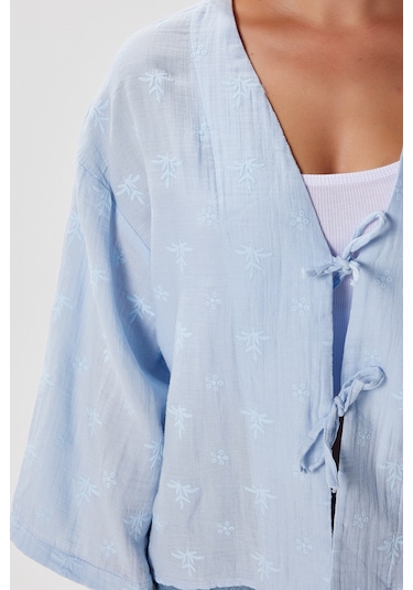 Ritnice Kadin Flora Müslin Kabartma Dokulu Mavi Kimono Mavi