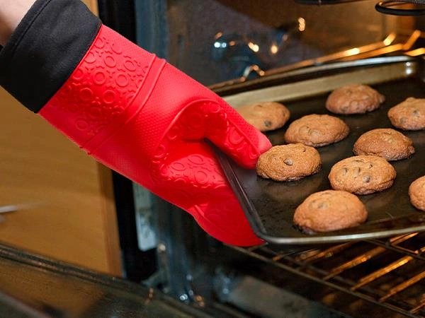 3b Trend 2 Adet Silikon Yanmaz Yapışmaz Isı Yalıtımlı Mutfak Fırın Eldiveni Kırmızı Kırmızı