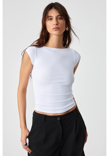 NOEMI Kadın Balerin Yaka Kısa Kol Slim Fit Ribanalı Beyaz Bluz