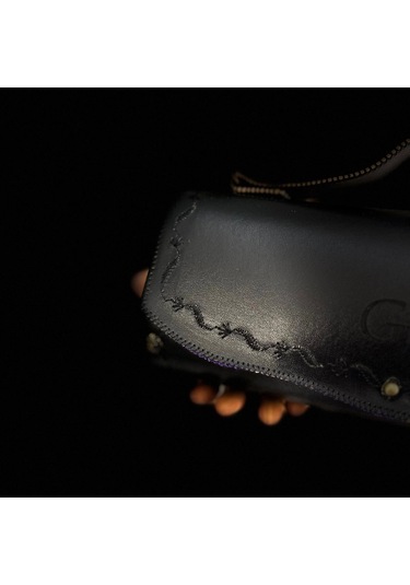 Hakiki Deri, El Yapımı Bayan Çanta, Bayan Cüzdan Larissa V34 Taş - Siyah