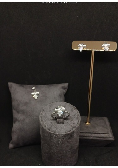 Baget Taşlı 925 Ayar Gümüş Fiyonk Model Takı Seti Kolye Ucu, Küpe Ve Yüzük Gümüş