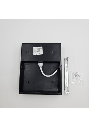 Econa 30 W Dış Mekan Dekoratif Aplik Kare - Siyah Kafesli 3000k Beyaz