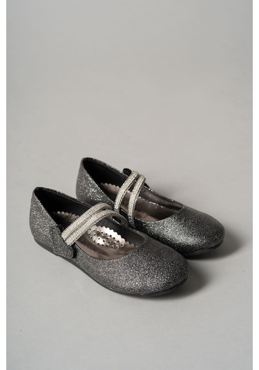 Aymeravm - Çatal Baretli Kalpli Siyah Star Kız Çocuk Ayakkabı... Siyah